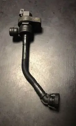 BMW Z4 E85 E86 Fuel tank valve 7512581