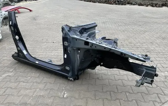Mazda 3 Front quarter panel PU16543
