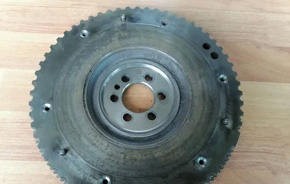 Dacia Sandero Flywheel 123107186R 123106390R 7186R