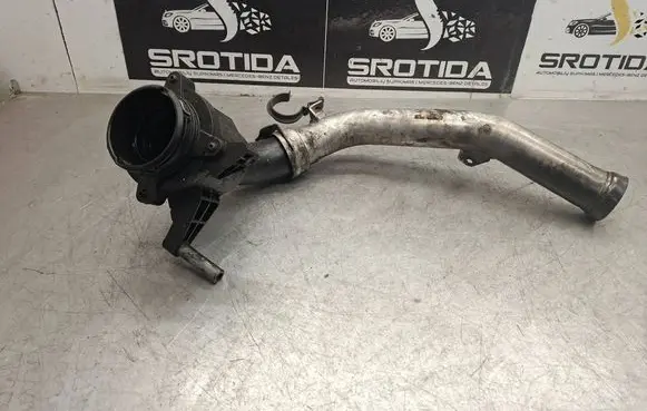 Mercedes-Benz E W211 Air intake hose/pipe A6421400687 4010202B