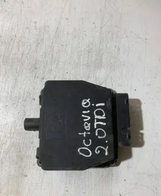 Skoda Octavia Mk2 (1Z) Turbo solenoid valve 6Q0906625