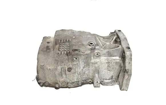 Nissan Juke I F15 Oil sump 8200318813