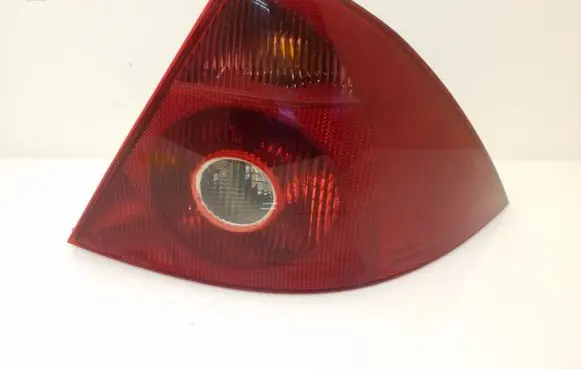 Ford Mondeo Mk III Rear/tail lights 1S7113404A