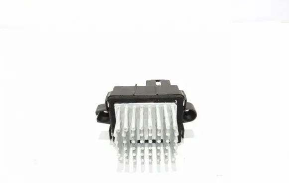 Opel Astra J Heater blower fan relay 13598091