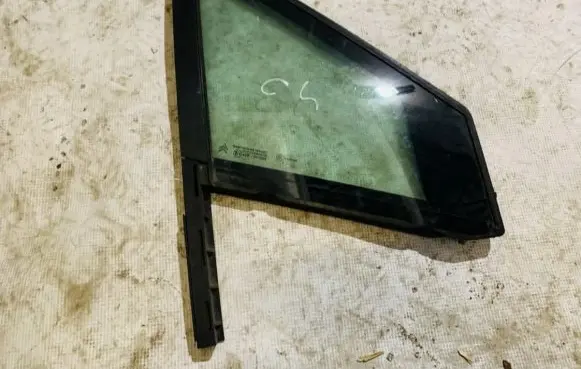 Citroen C4 I Rear side window