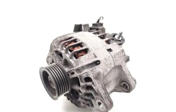 KIA Sportage Generator/alternator 37300-2B600 2609780