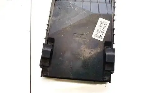 Volkswagen Golf Plus Fuse box cover 1k0937132f 0-1418987-1c