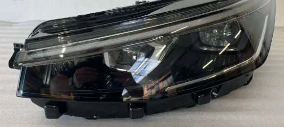 Volkswagen PASSAT B8 Headlight/headlamp 3J2941035