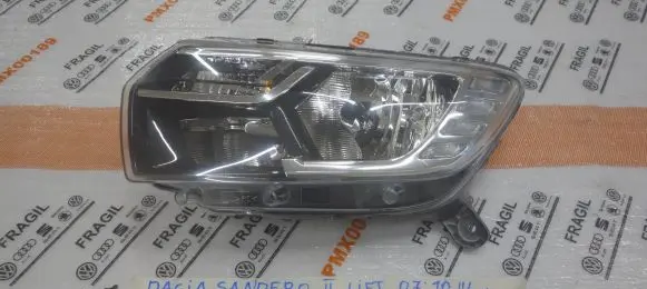 Dacia Sandero Headlight/headlamp 260605665R 90114430 90114430TYQ8