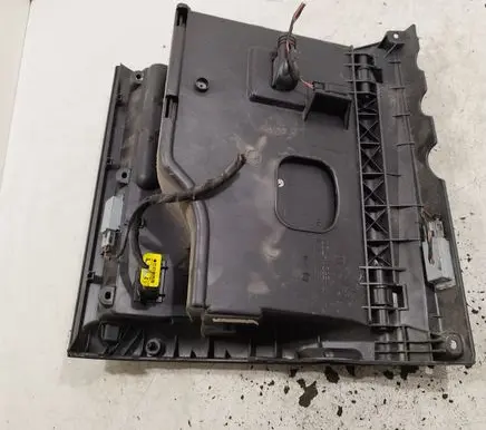 Volkswagen Tiguan Glove box 5M1857097N