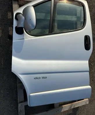 Renault Trafic II (X83) Front door