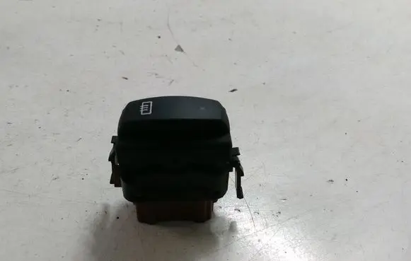 Renault Trafic II (X83) Windscreen/window heater switch 2648804