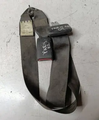 Toyota Yaris Rear seatbelt buckle 7E9320 467053 218320