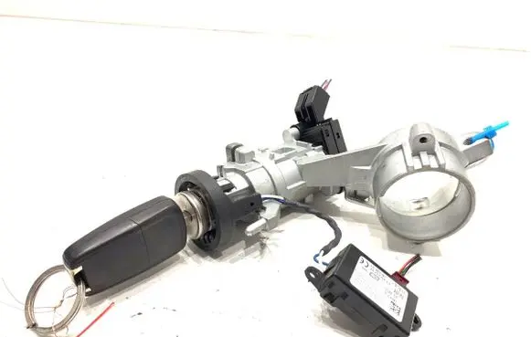 Opel Insignia A Ignition lock 25799293
