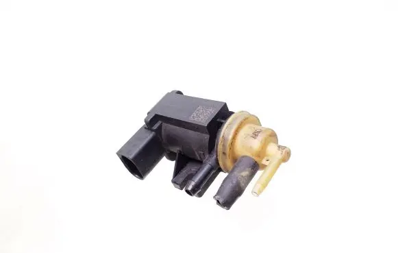 Volkswagen Golf VII Turbo solenoid valve 1K0906627B
