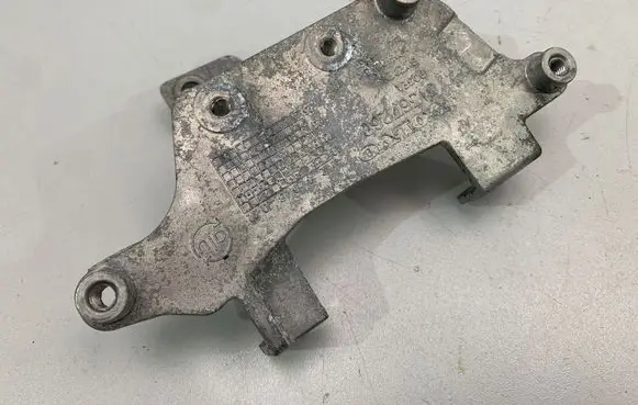 Generator/alternator bracket