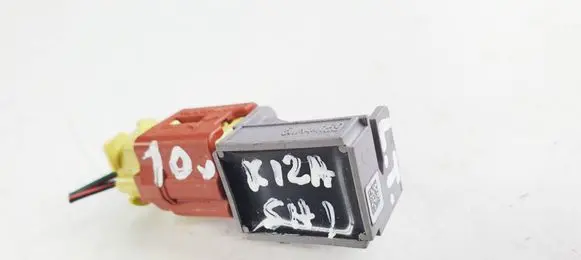 Suzuki Kizashi Airbag deployment crash/impact sensor 3893057L2009 3893057L20