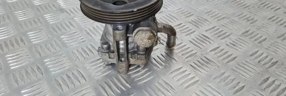 Suzuki Jimny Power steering pump