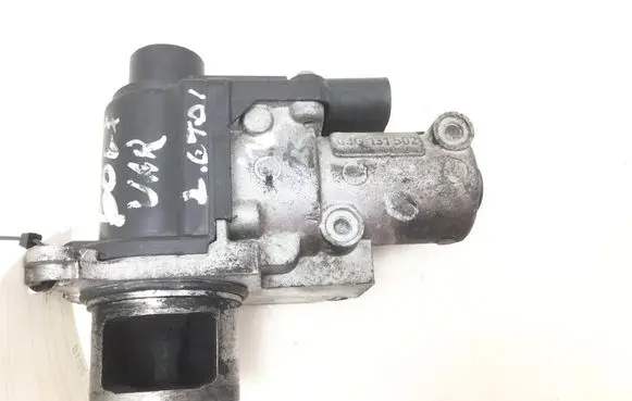 Volkswagen PASSAT B6 EGR valve 700678040