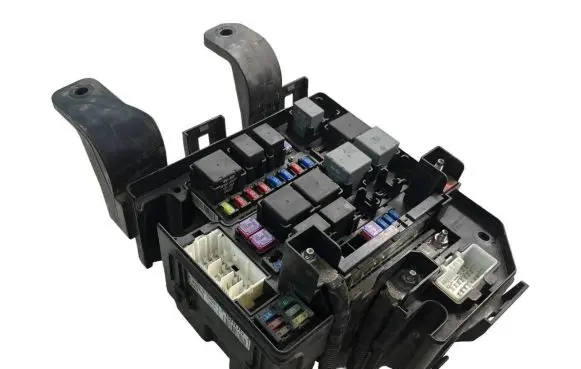 KIA Sorento Fuse module 912802P051