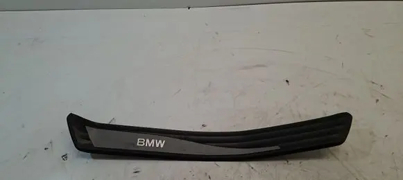 BMW 5 E60 E61 Rear sill trim cover 7034305