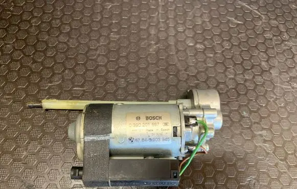 BMW X5 E53 Steering column adjust motor 0390201667 67646903945