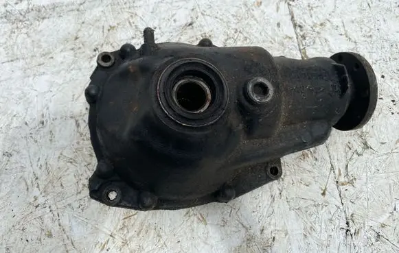 BMW X3 E83 Front differential 7540626
