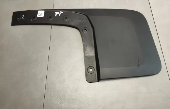 Volkswagen Amarok II Rear mudguard N1XBE28400BC