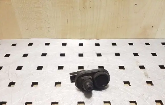 Honda CR-V Front door sensor 