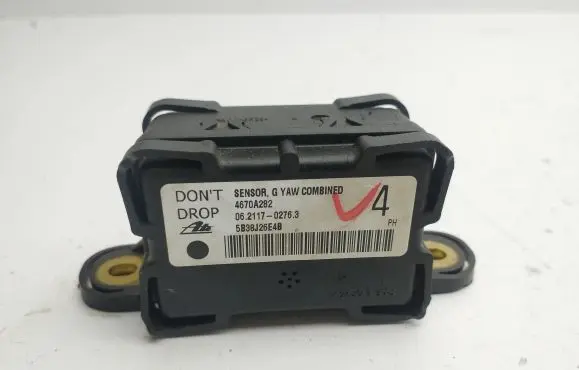 Peugeot 4007 ESP acceleration yaw rate sensor 4670A282