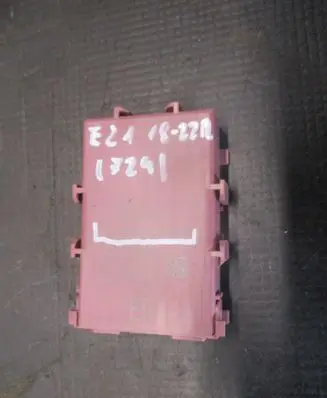 Toyota Corolla E210 E21 Gateway control module 8911102030
