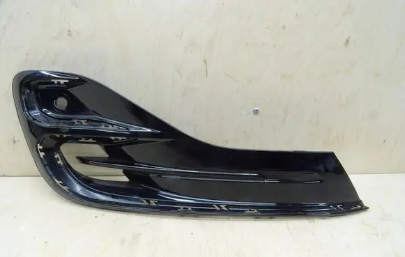 Front bumper lower grill