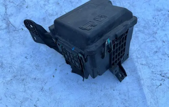 Peugeot 208 Fuse box set 9671941780 9671924480