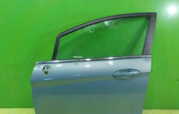 Ford Fiesta Front door PRZOD WP217