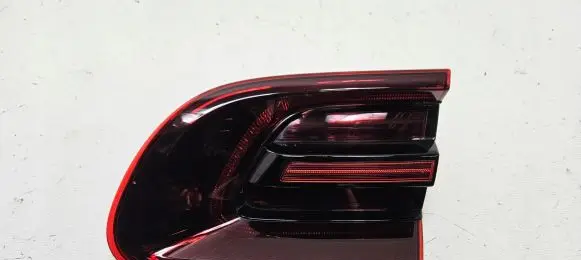 Porsche Macan (95B) Tailgate rear/tail lights 95B945094R