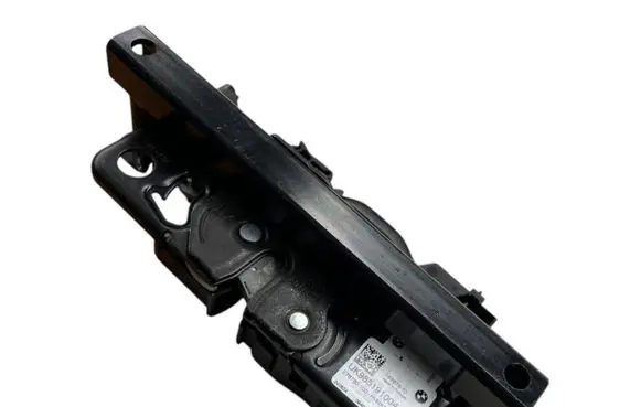BMW i4 Rear door lock UK985191004 E76760103 16367210