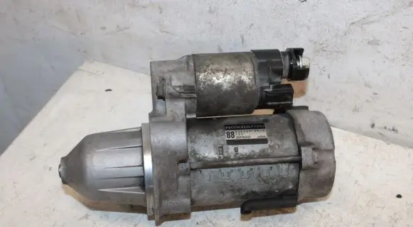 Honda CR-V Starter motor 438000-0070