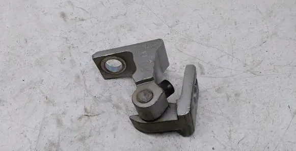 Volkswagen Sharan Front door upper hinge 7N0831402