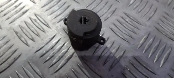 Nissan Primera Ignition lock contact 