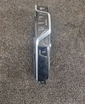 BMW 7 G11 G12 Parking (PDC) sensor switch 6819156