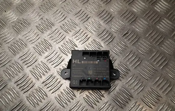 Mercedes-Benz E W212 Door control unit/module A2189009604