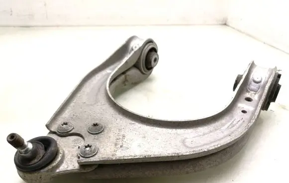 Mercedes-Benz E W211 Front upper control arm/wishbone A2113306707