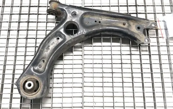 Volkswagen Polo VI Front control arm