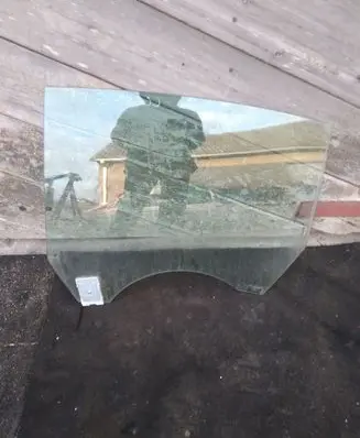 Volkswagen PASSAT CC Rear door window glass