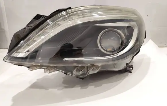 Mercedes-Benz B W246 W242 Headlight/headlamp A2468207361 0301271671 LE10C6229