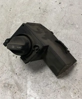 Mercedes-Benz E W210 Light switch 2105450104