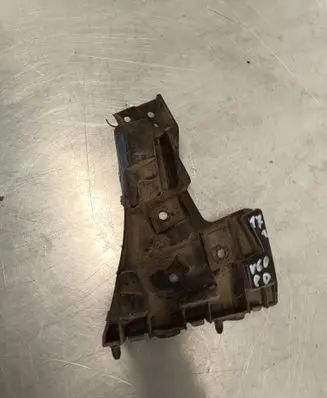 Volvo V60 Front bumper mounting bracket 31323832