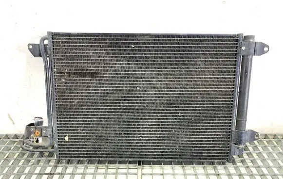 Audi A3 S3 8P Coolant radiator 1K0820411G
