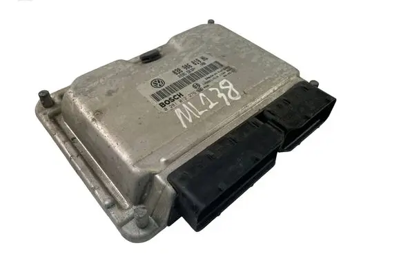 Seat Ibiza IV (6J,6P) Engine control unit/module 038906019NL 0281012276