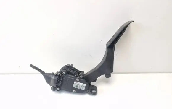 Volkswagen Transporter - Caravelle T5 Accelerator throttle pedal 7H1721503